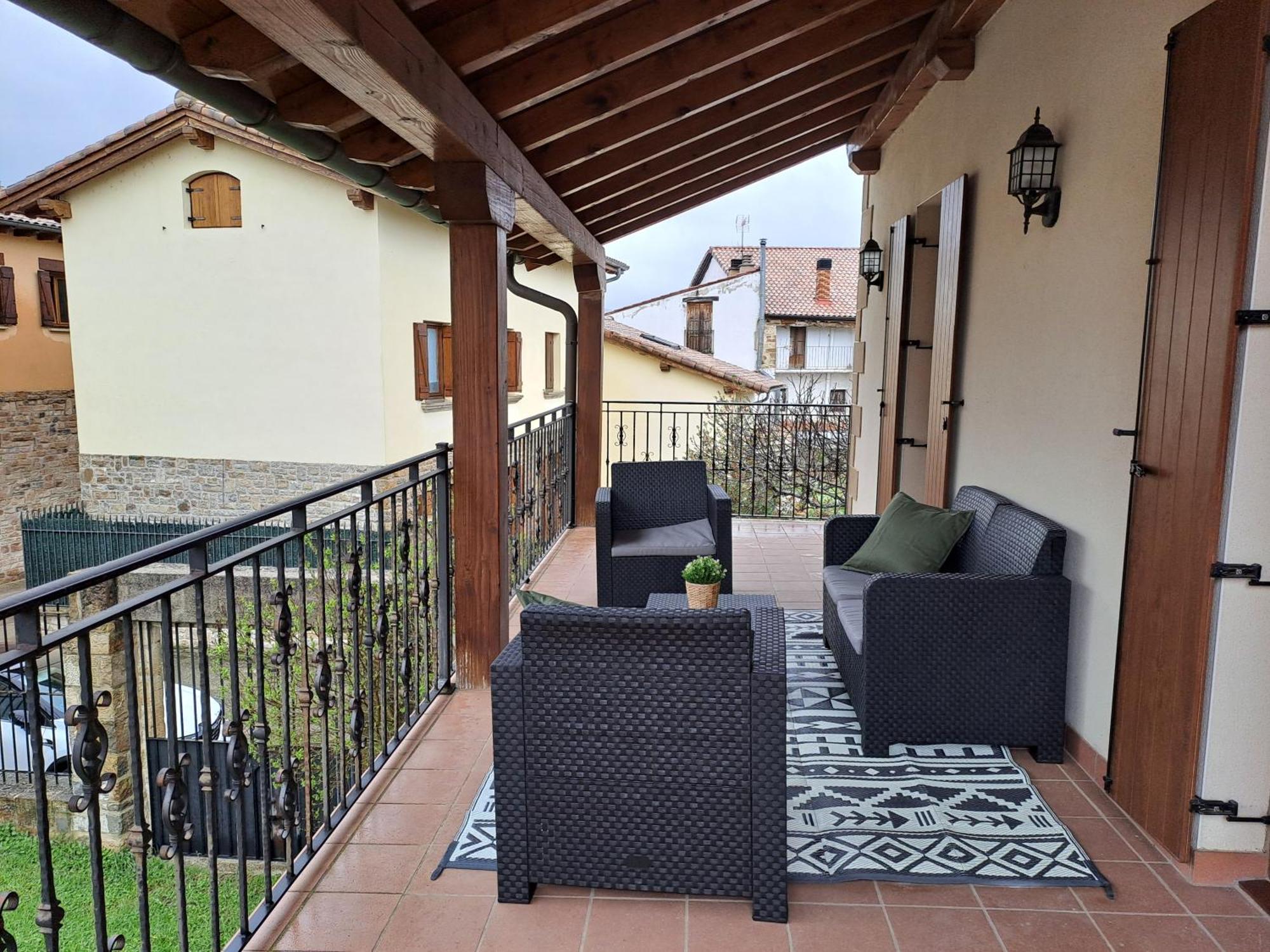 Casa Rural Torreblanca Urroz Luaran gambar
