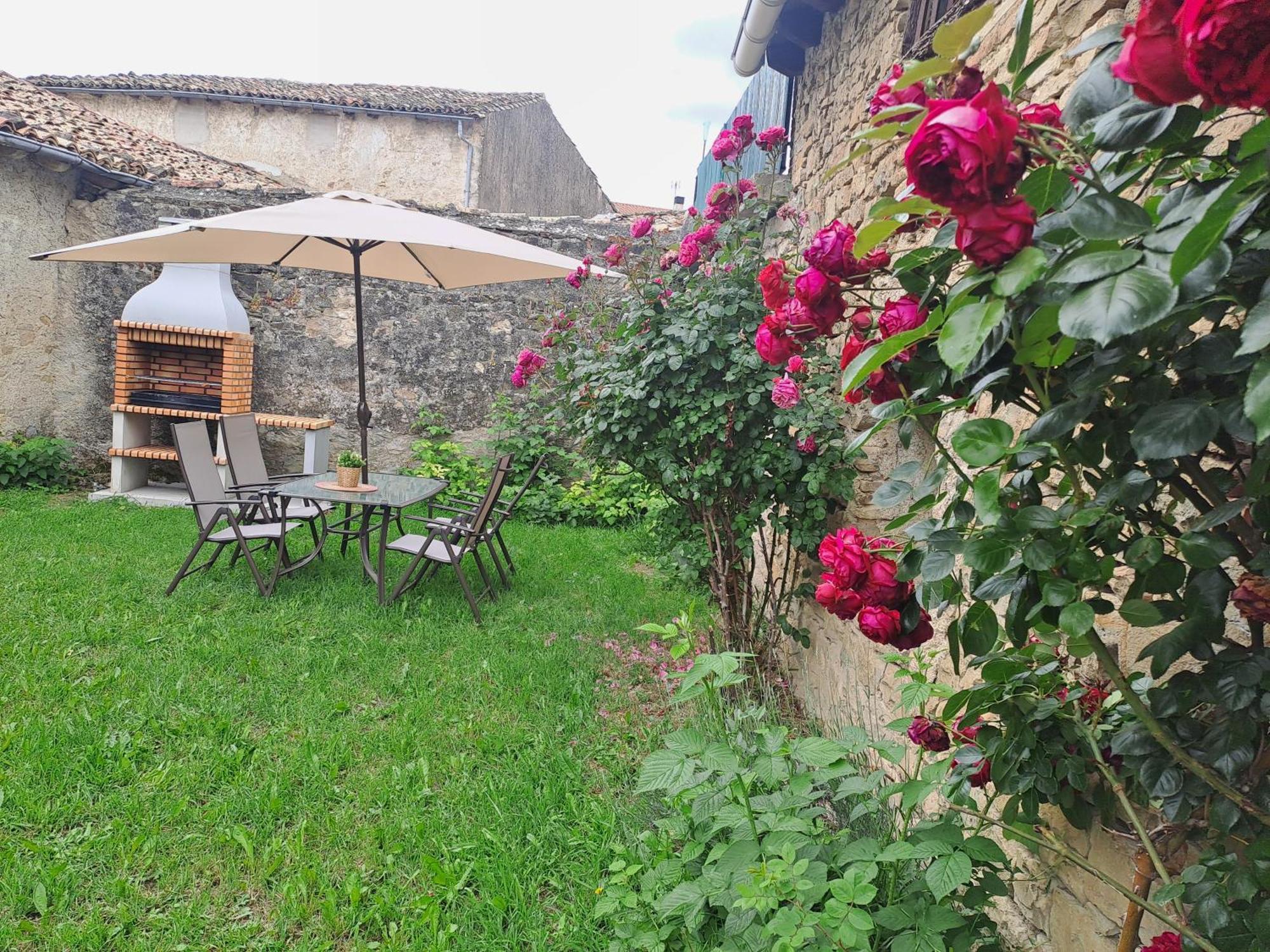 Casa Rural Torreblanca Urroz Luaran gambar